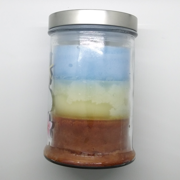 Tuscany Candle SEA & SAND 18 oz - Picture 2 of 2